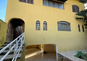 Foto 1 de Casa com 4 Quartos à venda, 350m² em Quitaúna, Osasco