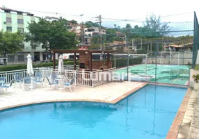 Foto 1 de Apartamento com 2 Quartos à venda, 49m² em Colubandê, São Gonçalo