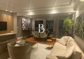 Foto 1 de Apartamento com 3 Quartos à venda, 94m² em Santo Amaro, São Paulo