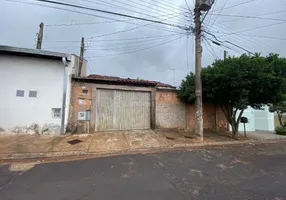 Foto 1 de Casa com 3 Quartos à venda, 150m² em Jardim Cruzeiro do Sul I e II, Araraquara