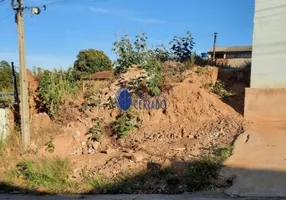 Foto 1 de Lote/Terreno à venda, 300m² em Anexo Itamaraty, Anápolis