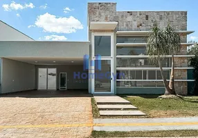 Foto 1 de Casa com 4 Quartos para alugar, 246m² em Residencial Goiânia Golfe Clube, Goiânia