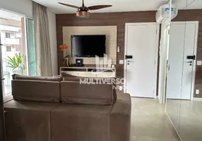 Foto 1 de Flat com 1 Quarto à venda, 53m² em Pompeia, Santos