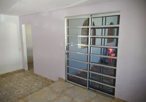 Foto 1 de Casa com 2 Quartos para alugar, 100m² em Darcy Ribeiro, Contagem