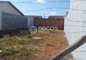 Foto 1 de Lote/Terreno à venda, 250m² em Jardim Holanda, Uberlândia