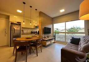 Foto 1 de Apartamento com 2 Quartos à venda, 62m² em Jurerê, Florianópolis