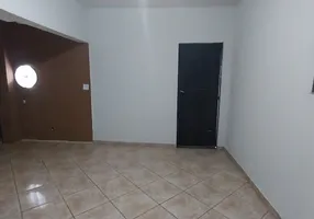 Foto 1 de Casa com 2 Quartos à venda, 60m² em Tanque, Rio de Janeiro