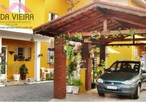 Foto 1 de Casa com 4 Quartos à venda, 320m² em Loteamento Residencial Carangola, Pindamonhangaba