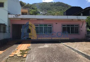 Foto 1 de Casa com 3 Quartos à venda, 360m² em Costeira do Pirajubaé, Florianópolis