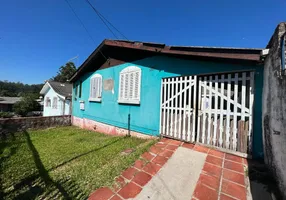 Foto 1 de Casa com 2 Quartos à venda, 36m² em Jardim Planalto, Esteio