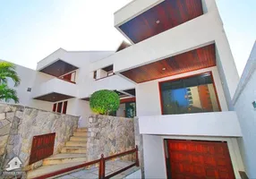 Foto 1 de Casa de Condomínio com 5 Quartos à venda, 995m² em Barra da Tijuca, Rio de Janeiro