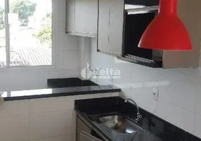 Foto 1 de Apartamento com 3 Quartos à venda, 77m² em Tibery, Uberlândia
