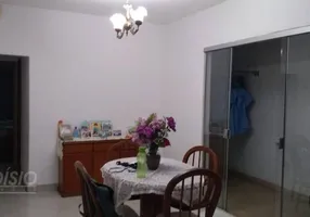 Foto 1 de Casa com 3 Quartos à venda, 250m² em Independencia, Taubaté