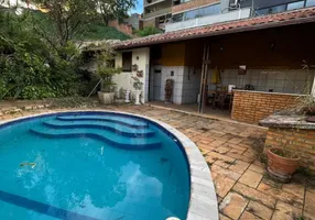 Foto 1 de Casa com 4 Quartos à venda, 472m² em Santa Lúcia, Belo Horizonte