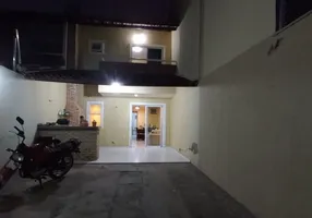 Foto 1 de Casa com 3 Quartos à venda, 108m² em Coaçu, Fortaleza