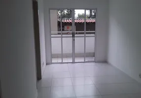 Foto 1 de Apartamento com 2 Quartos para alugar, 47m² em Jardim Marilu, Carapicuíba