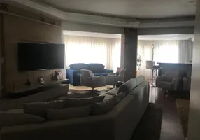 Foto 1 de Apartamento com 3 Quartos à venda, 179m² em Centro, Novo Hamburgo