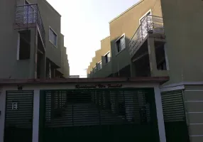 Foto 1 de Casa de Condomínio com 2 Quartos à venda, 89m² em Vila Carmosina, São Paulo