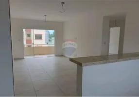 Foto 1 de Apartamento com 3 Quartos para alugar, 102m² em Buraquinho, Lauro de Freitas