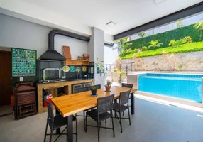 Foto 1 de Casa de Condomínio com 4 Quartos à venda, 308m² em Parque Nova Jandira, Jandira