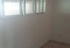 Foto 1 de Casa com 1 Quarto para alugar, 40m² em Campo Grande, São Paulo