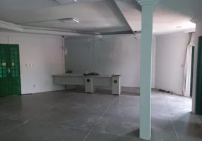 Foto 1 de Sala Comercial com 4 Quartos para alugar, 230m² em Araés, Cuiabá