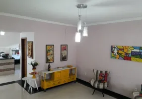 Foto 1 de Sobrado com 3 Quartos à venda, 420m² em Taguatinga, Brasília