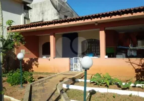 Foto 1 de Sobrado com 5 Quartos para venda ou aluguel, 600m² em Vila Romero, São Paulo