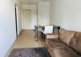 Foto 1 de Apartamento com 2 Quartos à venda, 62m² em Santana, São Paulo