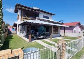 Foto 1 de Casa com 3 Quartos à venda, 125m² em Areias de Palhocinha, Garopaba