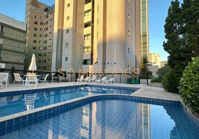 Foto 1 de Apartamento com 4 Quartos à venda, 221m² em Funcionários, Belo Horizonte