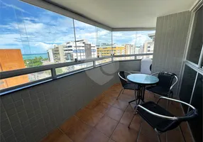 Foto 1 de Apartamento com 3 Quartos para alugar, 109m² em Ponta Verde, Maceió