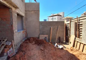 Foto 1 de Casa com 3 Quartos à venda, 120m² em Itapoã, Belo Horizonte