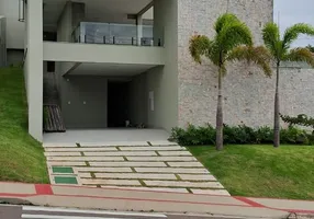 Foto 1 de Apartamento com 4 Quartos à venda, 400m² em Santa Paula I, Vila Velha