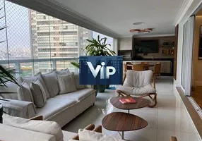 Foto 1 de Apartamento com 4 Quartos à venda, 240m² em Ipiranga, São Paulo
