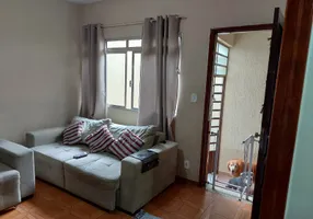 Foto 1 de Casa com 3 Quartos à venda, 210m² em Vila Palmares, Santo André