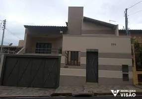 Foto 1 de Casa com 3 Quartos à venda, 219m² em Boa Vista, Uberaba