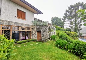 Casa com 5 Quartos à venda, 2900m² em Vila inglesa, Campos do Jordão - imagem 1 Foto 1 de Casa com 5 Quartos à venda, 2900m² em Vila inglesa, Campos do Jordão