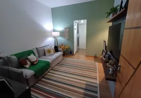 Foto 1 de Apartamento com 2 Quartos à venda, 52m² em Grajaú, Rio de Janeiro