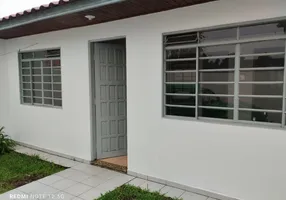 Foto 1 de Casa com 2 Quartos para alugar, 42m² em Santa Cândida, Curitiba