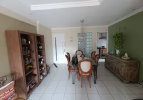 Foto 1 de Apartamento com 3 Quartos à venda, 80m² em Espinheiro, Recife