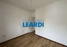 Foto 1 de Casa de Condomínio com 2 Quartos à venda, 65m² em Chácara Rincao, Cotia