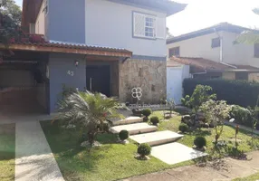 Foto 1 de Casa de Condomínio com 4 Quartos à venda, 279m² em Granja Viana, Cotia