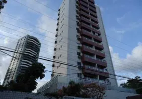 Foto 1 de Apartamento com 2 Quartos à venda, 84m² em Casa Amarela, Recife