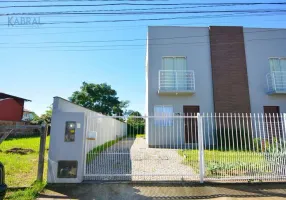 Foto 1 de Casa com 2 Quartos para alugar, 95m² em Morro das Pedras, Florianópolis