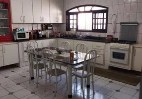 Foto 1 de Casa com 3 Quartos à venda, 470m² em Adalgisa, Osasco