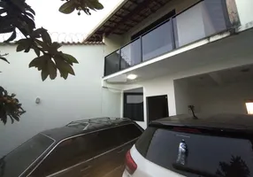 Foto 1 de Casa com 4 Quartos à venda, 185m² em Ouro Preto, Belo Horizonte
