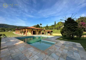 Foto 1 de Fazenda/Sítio com 3 Quartos à venda, 20000m² em Zona Rural, Aracoiaba da Serra