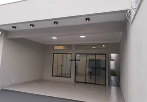 Foto 1 de Casa com 3 Quartos à venda, 134m² em Jardim Presidente, Goiânia