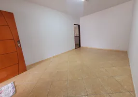 Foto 1 de Casa com 3 Quartos à venda, 180m² em Vila Aguiar, Goiânia